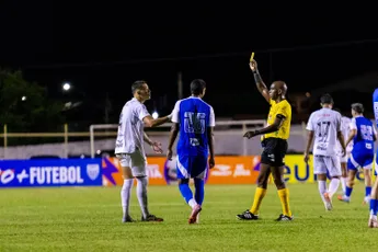 Ajax maakt toch weer werk van komst Chermont: 'Club hoopt vrijdag nog op duidelijkheid'