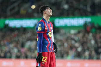 Geruchtenmolen: 'Ajax vangt bot bij Barcelona: Spaanse topclub werkt niet mee aan huurdeal Bernal'