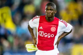 Voormalig Ajax-talent maakt toptransfer binnen Hongarije en treft bijzondere hoofdtrainer