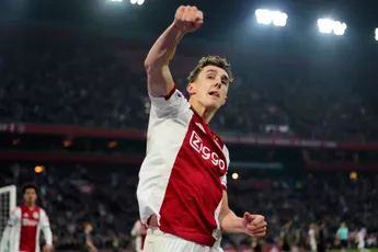 Ajax-verdediger krijgt volop lof: 'Je hebt een Ajax met Baas en een Ajax zonder Baas'