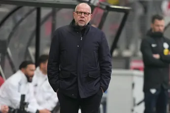 Grim legt uit waarom het logisch is dat Mokio in de basis start tegen Fortuna Sittard