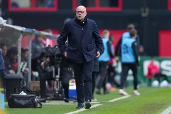 Grim ziet terugkerend probleem bij Ajax: 'Op zulke momenten mis je volwassen spelers'