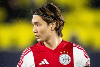 Itakura prijst teamgenoot bij Ajax: 'Zijn komst is heel goed voor het team'