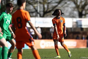 Ajax-talenten laten zich zien tijdens driedubbele zege met Oranje O15