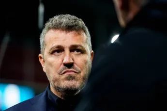 García benoemt uitblinker bij Ajax: 'Ik ben heel erg blij met hem'