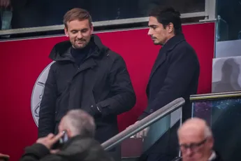 'Waarom heeft Ajax twee van die ideale schoonzonen erbij genomen als managers?'