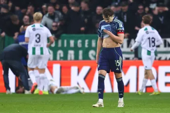 Kranten zien Ajax zich als 'los zand' presenteren: 'Rolden de rode loper uit voor Groningen'