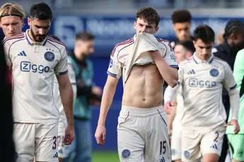 Pijnlijke conclusie voor Ajax: 'Dat betekent dat er veel ruis zit op de lijn tussen trainer en spelersgroep'