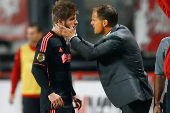 De Boer sprak Schöne al snel aan op zijn inzet: 'De manier waarop hij het bracht, maakte indruk'