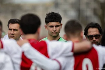 Ajax weet weer niet te winnen van Future United en grijpt naast podium Future Cup