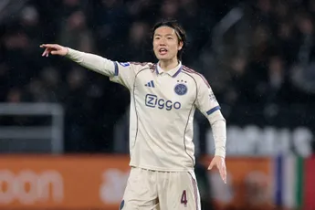 Itakura terug op zes-positie van Ajax: 'Voetballend hield het echt niet over'