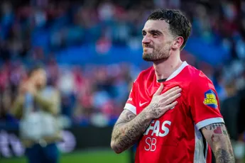 Ajax kansloos geacht in strijd om Parrott: 'Waarom in onzeker avontuur bij Ajax stappen?'