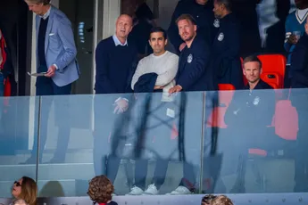 'Ajax moet een trainer hebben die de standaard en normen en waarden waarborgt'
