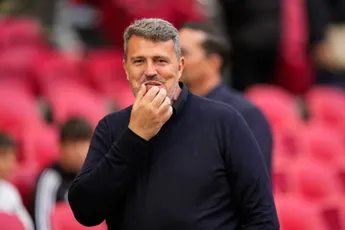 Roep om snel vertrek García bij Ajax: 'Wat hij deed, kan natuurlijk helemaal niet'