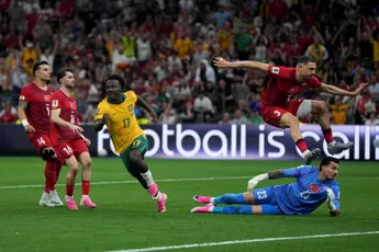 Turkije kent valse start op WK en verliest verrassend van Australië