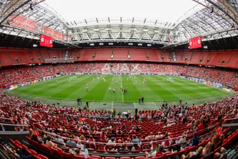 Ajax presenteert programma van Open Dag 2026: open training en 'uniek kijkje in de spelersbus'