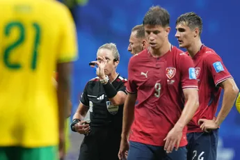 Tsjechië laat overwinning uit handen glippen in erbarmelijke wedstrijd tegen Zuid-Afrika