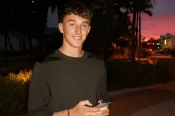 (Oud-) Ajacieden vieren vakantie bekijk hier de foto's en video's (deel 1)!