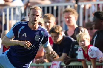 Klaassen wuift verhalen over taalbarrière met Míchel weg: 'Die praatjes kunnen de prullenbak in'