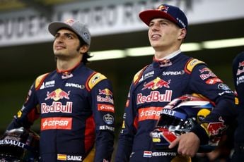 Ondertussen in F1 | Verstappen staat online stil bij het overlijden van zijn idool