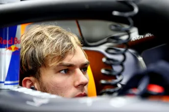 Ondertussen in de F1 | Clarence Seedorf ontmoet Pierre Gasly in Shanghai