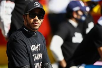 Hamilton kritisch naar Red Bull: 'Onacceptabel wat ze hebben gezegd'