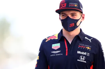 Verstappen wint met Team Redline virtuele 12 uur van Bathurst