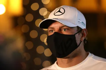 Bottas voelde zich niet verantwoordelijk Russell te helpen: 'Het was vrij eenvoudig'