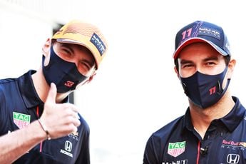 Verstappen en Perez beantwoorden de vraag hoeveel vriendinnen een F1-coureur heeft