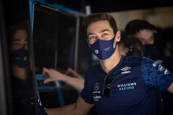 Russell maakt nog geen indruk op Villeneuve: 'Wat kan hij in een seizoen met veel druk?'