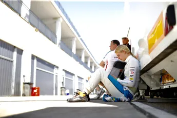 Achttienjarige Emely de Heus mikt op Formule W: 'Probeer mij dit jaar te kwalificeren'
