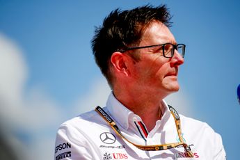 Shovlin hoopt op een gelukje: 'Plaatsen winnen bij probleem Red Bull of Ferrari'