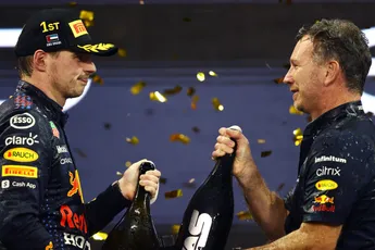 Horner nog altijd onder de indruk van Verstappen: 'Hij blijft groeien als coureur'