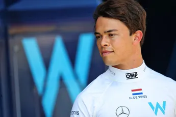 Toekomst De Vries lijkt bekend met mogelijk dubbel raceprogramma in 2023