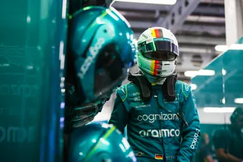 Vettel: 'Ik heb een munt die ik tijdens mijn eerste raceweekend vond nog steeds'