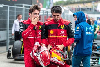 Leclerc ziet hoe Ferrari te kijk gezet werd: 'Daarom werd Verstappen naar binnen gehaald'