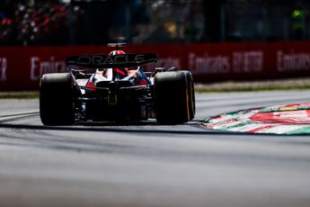 Doornbos ziet weinig voordeel in strategie Red Bull: 'Dan is het geen nadeel voor Leclerc'