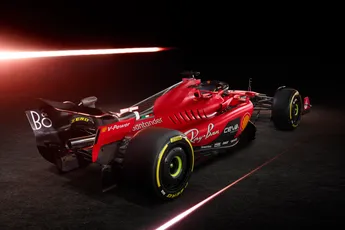 Anderson kreeg een déjà vu: 'De nieuwe Ferrari volgt hetzelfde aerodynamische sjabloon als in 2022'