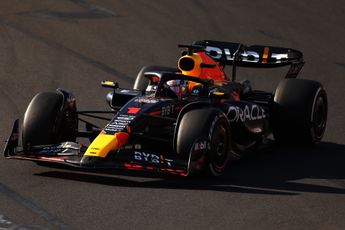 Zeldzaam foutje van Verstappen: 'Heel lang niet gezien bij Max, misschien zat hij niet op te letten'