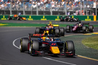 Onderweg naar F1 | Iwasa en Hauger lichtpuntjes voor Red Bull in incidentrijke races F2 en F3