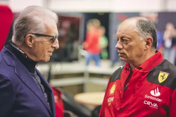 Donkere wolken boven Vasseur? 'Hij moet oppassen voor de draaideur bij Ferrari'