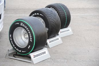 Geruchtencircuit | 'Bridgestone gaat concurrentiestrijd aan met Pirelli en wil F1 weer van banden voorzien'