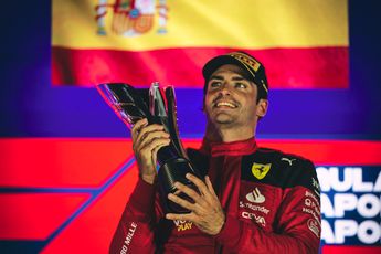 Sainz imponeerde met ijzersterk optreden in Singapore: 'Denk dat we hem onderschat hebben'