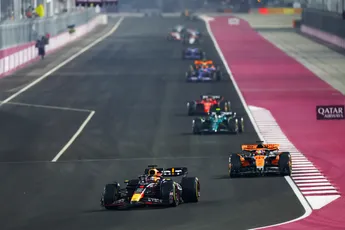 Berger hekelt klagende F1-coureurs en wijst naar MotoGP: 'Zo stel je je supersterren voor'