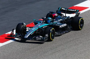 Technisch directeur van de FIA bespreekt nieuw Mercedes-concept en merkt op: 'Max is aan het cruisen'