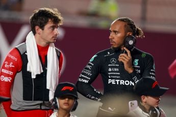 Nederlandse analisten over de reden van Hamilton: 'Lewis is bang voor één man, en dat is Max'