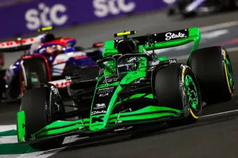 Dramatische pitstops bij Sauber geen fouten van het team: 'We gaan de onderdelen herzien'