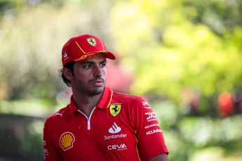 Sainz niet zeker over kansen Ferrari tijdens thuisrace: 'Ik denk dat het van het circuit afhangt'