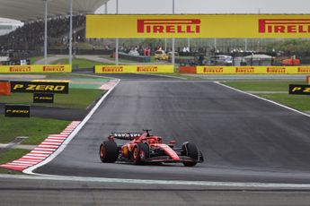 Ondertussen in F1 | Leclerc verliest de strijd met de Chinese muur