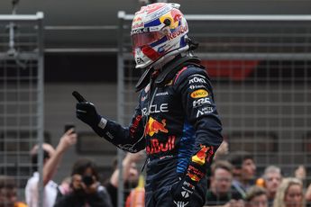 Verschillen worden pijnlijk blootgelegd: 'Verstappen controleerde de race, Hamilton klaagde alleen'